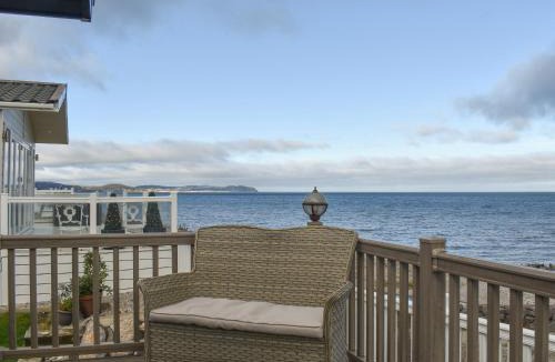 Rhyd-y-foel House | Sunset Lodge