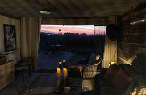 Clarksdale House | Sunset Log Cabin