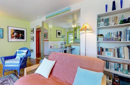 Lagoon Heights House | Sunset Meadows