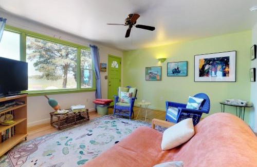 Lagoon Heights House | Sunset Meadows