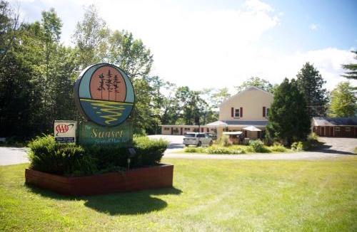 West Lebanon Hotel | Sunset Motor Inn