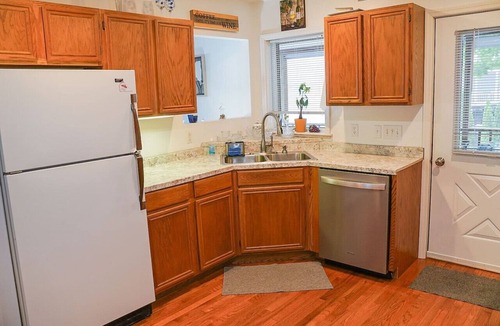 Town of Ledyard Cottage | Sunset Oasis Cottage