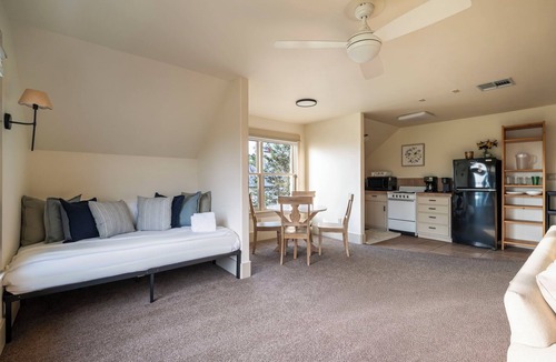 Georgetown House | Sunset Oasis | Resort-Style Retreat w/Pool & Spa