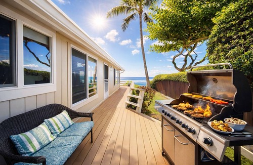 Pupukea House | Sunset Oceanfront Hale Kalea - Beach Cruisers!