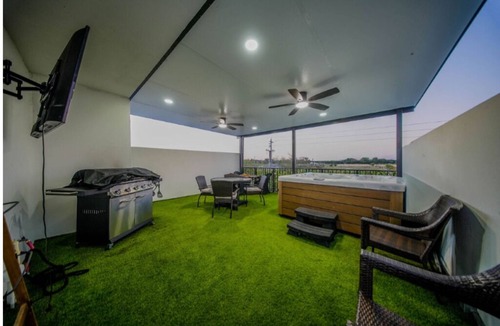 Princeton House | Sunset Place