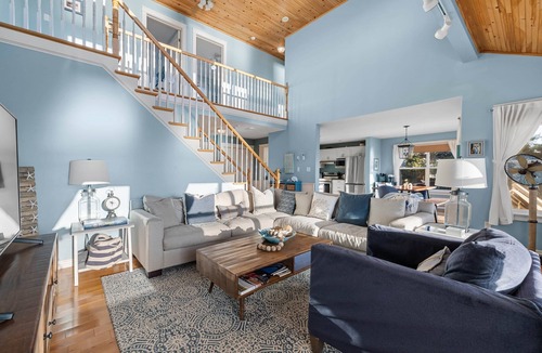 Augustine Cove House | Sunset Point—Private Beach, Barrel Sauna & Views of Confederation Bridge