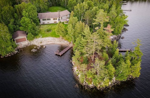 Tower House | Sunset Point on Lake Vermilion: 3BR Pet Friendly