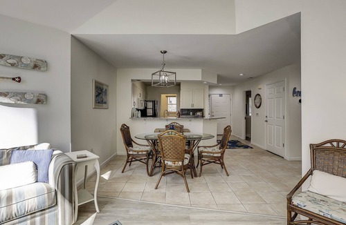 Shipyard Plantation Villa | Sunset Rentals | Colonnade Club 206