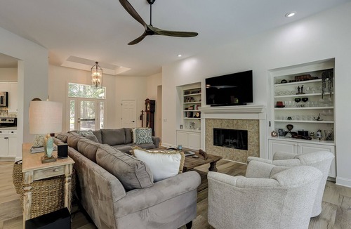 Shipyard Plantation House | Sunset Rentals | Kingston 47