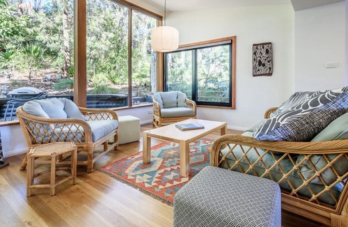 Hardys Bay House | Sunset Retreat - Hardy's Bay