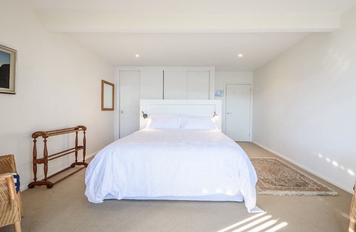 Hardys Bay House | Sunset Retreat - Hardy's Bay