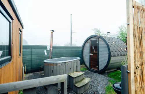 Ombersley House | Sunset Retreats The Hogwarts