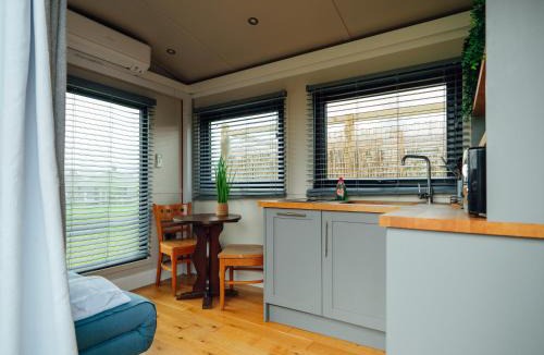 Ombersley House | Sunset Retreats The Hogwarts