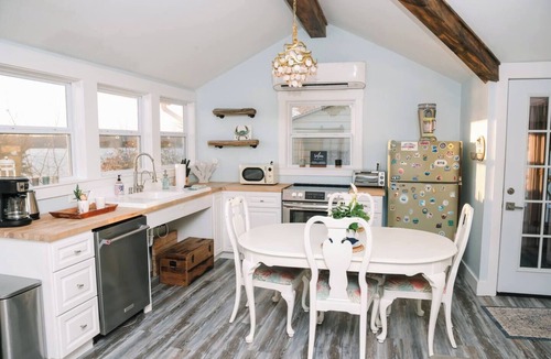 Elkton House | Sunset River Shack -amazing waterfront view