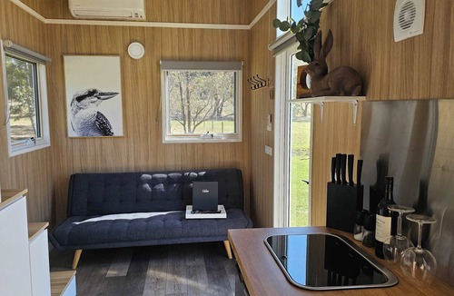 Myrtle Creek House | Sunset Sanctuary by Tiny Away