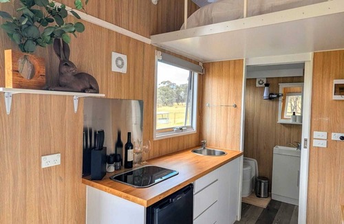 Myrtle Creek House | Sunset Sanctuary by Tiny Away