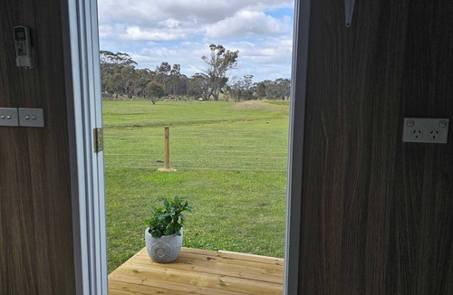 Myrtle Creek House | Sunset Sanctuary by Tiny Away