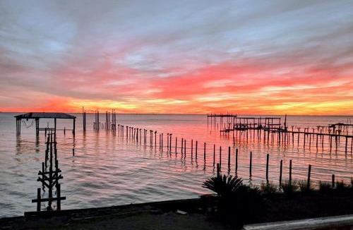 Fairhope House | Sunset Sanctuary