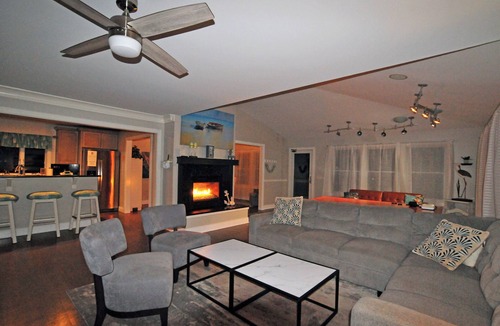 Picketts Harbor House | Sunset Serenity: 3500 sqft Waterfront Oasis On Private Beach - Sleeps 16