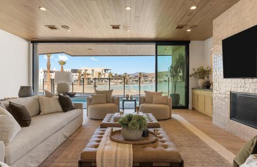 St. George House | Sunset Shores home