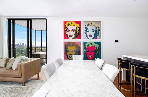 Bondi Junction Apartment | Sunset Spectacular in Bondi Junction