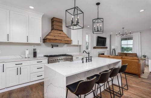 Wormleysburg House | Sunset Stay at 608 Su