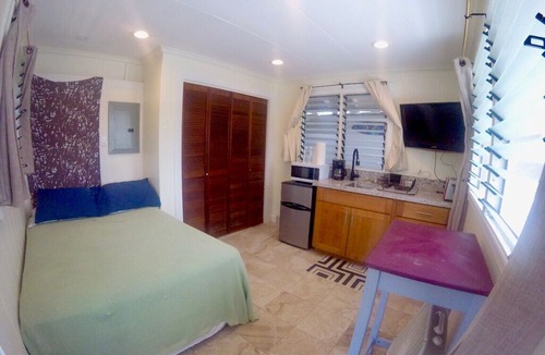 Coconut Grove Apartment | Sunset Studio by da Beach