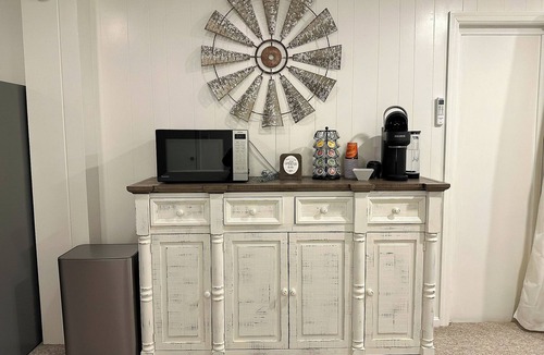 Ronks Apartment | Sunset Suite - 2 min. from Kitchen Kettle Village!
