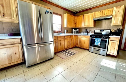 Hulbert House | Sunset Valley Retreat 5 Fenced Acres Near Lake
