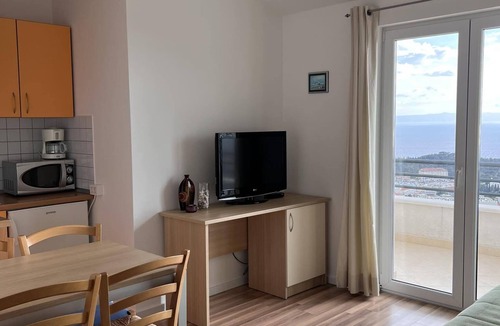 Moca Apartment | Sunset view apartment for two
