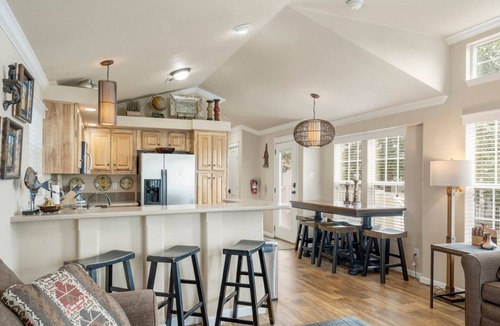 Sperry Cottage | Sunset View at CrossTimbers Marina