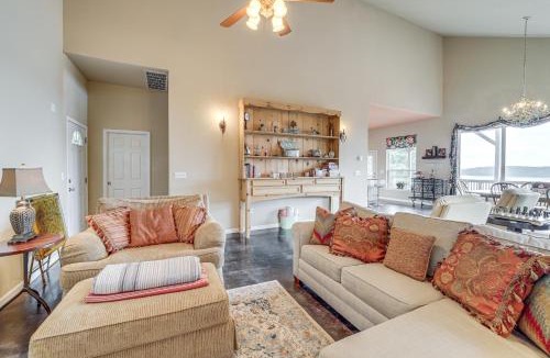 Longtown House | Sunset View Deck! Lake Eufaula Family Getaway