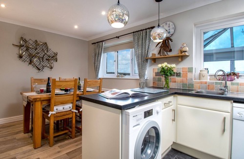 Llanfairfechan Cottage | Sunset View - Three Bedroom Cottage, Sleeps 5