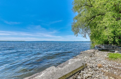 Alburg House | Sunset View