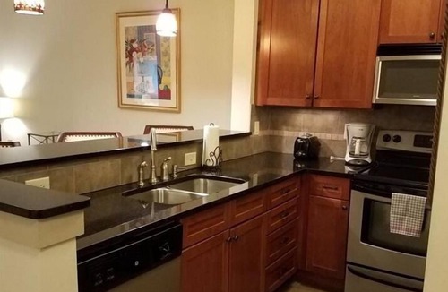 Talladega Condo | Sunset views over Logan Martin