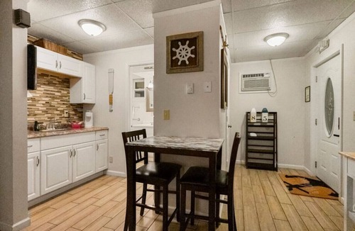 Sylvan Beach Cabin | `Sunset Villa`-2 Bedroom, Queen, Bunks, Full-NEW!