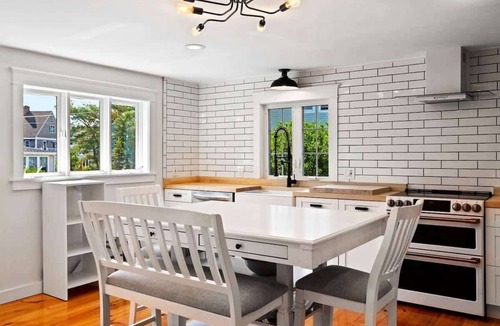 Newburyport Cottage | Sunset Waterfront Privacy Beach