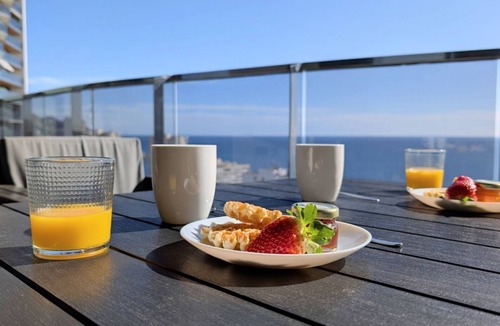 Benidorm Apartment | SUNSET WAVES sea & sky apartment