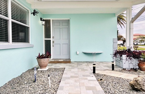 Pleasure Isles House | Sunsets, nature and dolphins oh my! Private dock, minutes to the gulf. 3br/2bth