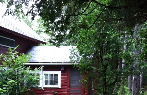 Sebascodegan Island Cottage | Sunsets over Quahog Bay - rustic setting, peace and quiet