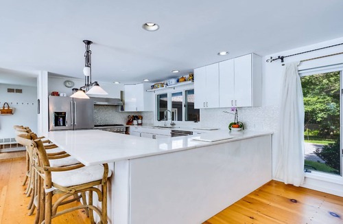 Water Mill House | Sunsets Sweeping Farmland Views, Great Retreat Minutes from Flying Point Beach