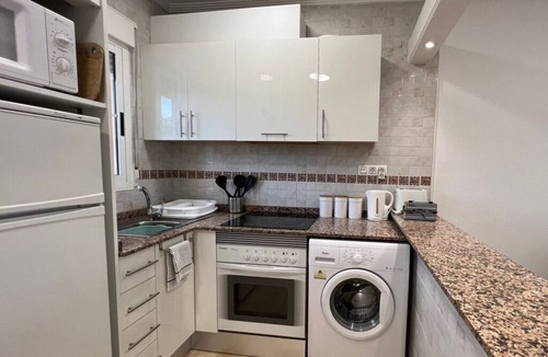 Villamartin Apartment | Sunshine Apartment in the Heart of Villamartin, Costa Blanca.