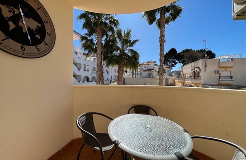 Villamartin Apartment | Sunshine Apartment in the Heart of Villamartin, Costa Blanca.