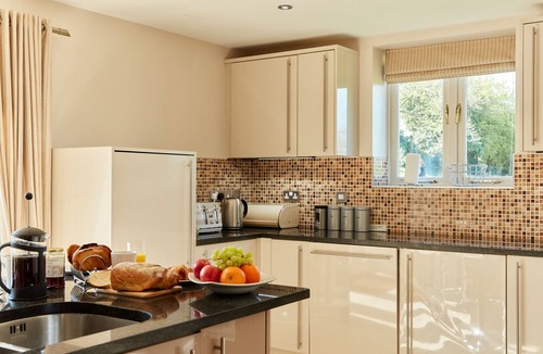 Dalbury Lees Cottage | Sunshine Cottage