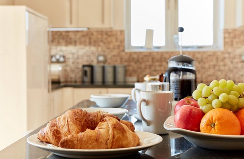 Dalbury Lees Cottage | Sunshine Cottage