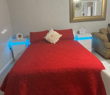 Nichols Apartment | Sunshine guesthouse