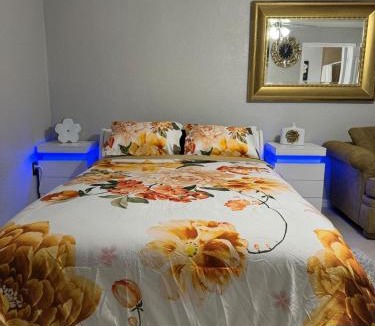 Nichols Apartment | Sunshine guesthouse