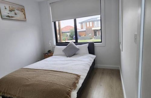 Sunshine House | Sunshine Harmony Retreat (1A)