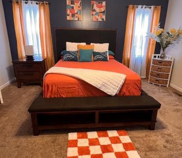 Fayetteville House | Sunshine Oasis Home