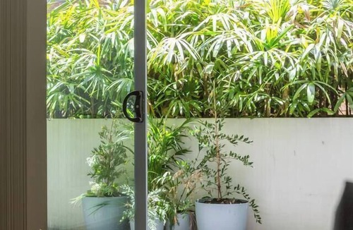 Greenwich Apartment | Sunshine Pacific A Spacious Boutique Stay